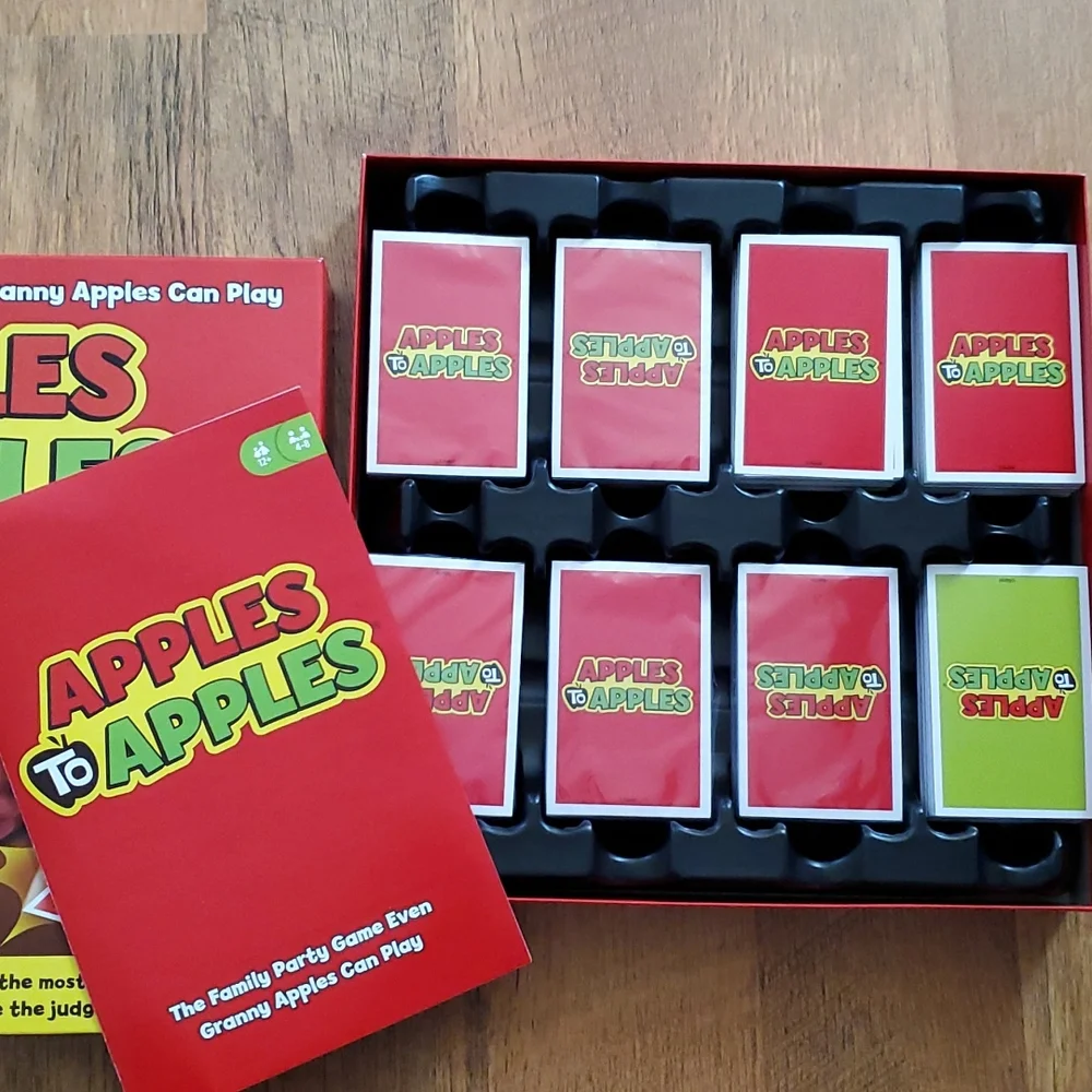 Mattel Apples to Apples game‎